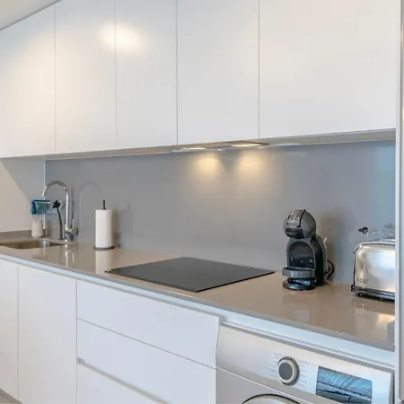 Apartmán Chic Coastal Living On Estepona's Golden Mile