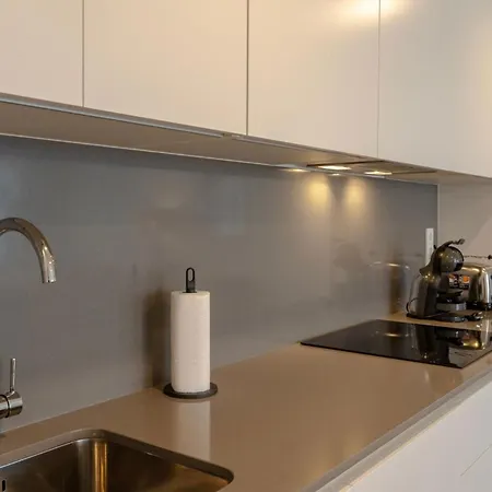 Apartmán Chic Coastal Living On Estepona's Golden Mile *